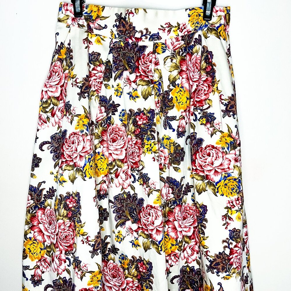Modcloth Vintage-Inspired Floral A-Line Skirt (S)